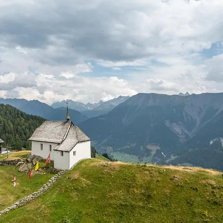Alpengarten 4